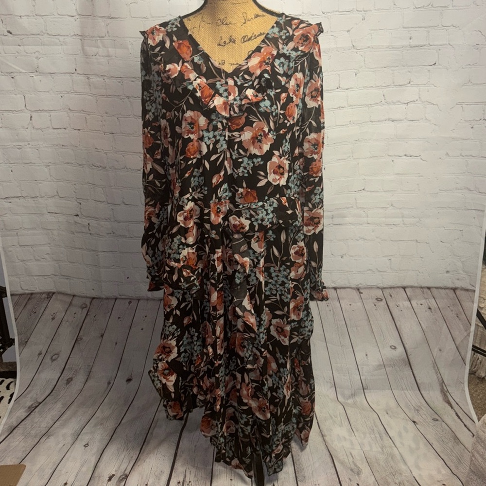 Hayden Los Angeles Boho Floral Dress